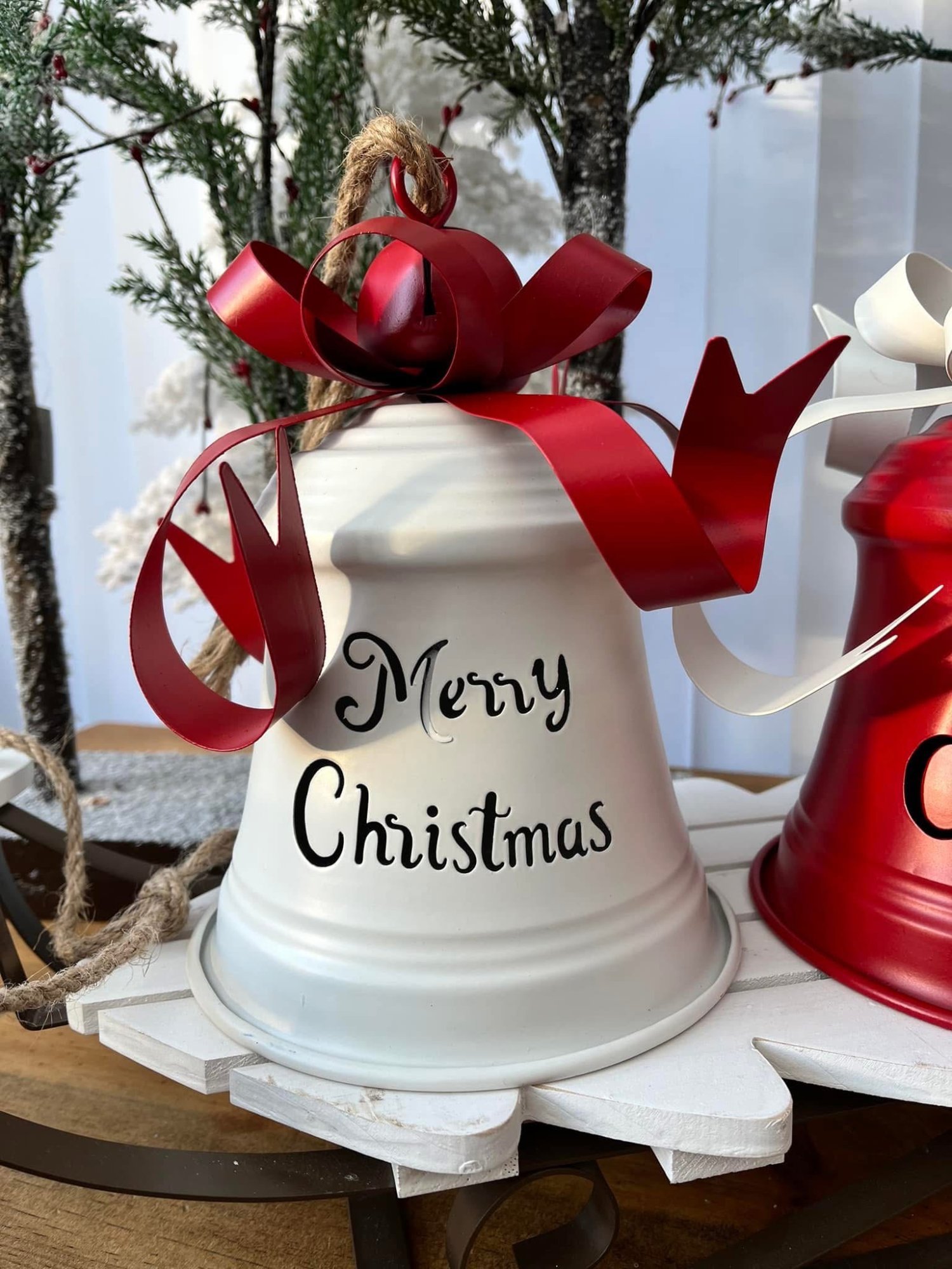 White metal Merry Christmas bell